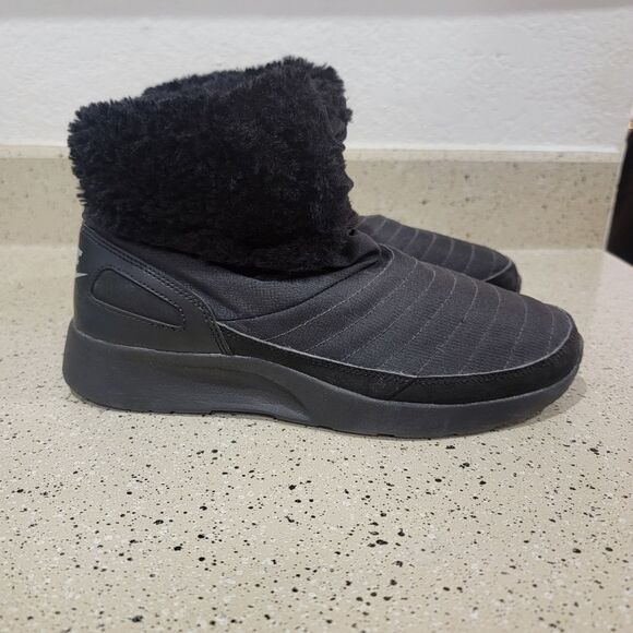 Nike Kaishi High Womens Insulated Winter Snow Boots Size 7 - Black 807195-001 - Picture 1 of 11